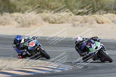 media/Dec-07-2025-CVMA (Sun) [[3e7d2de5dc]]/Race 7-Formula Lightweight Twins Shootout/